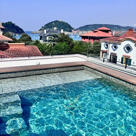 Penthouse With Private Pool 50m From The * 圣塞瓦斯蒂安