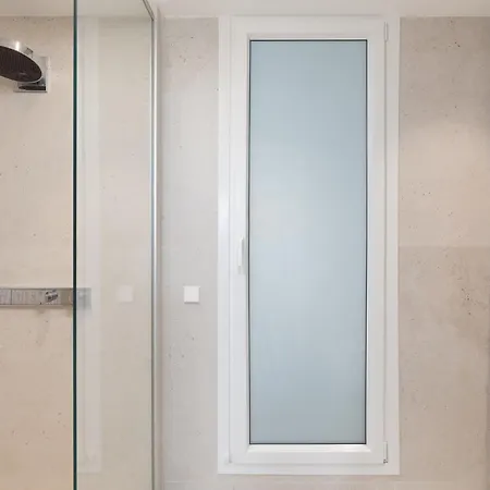 Penthouse With Private Pool 50m From The 公寓